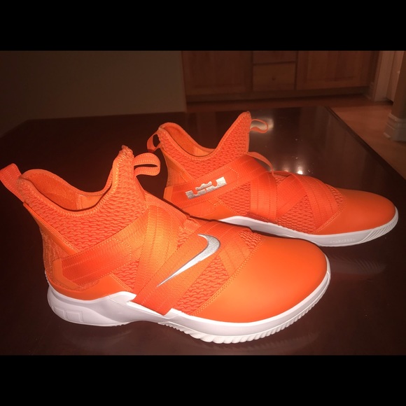 lebron soldier 12 orange